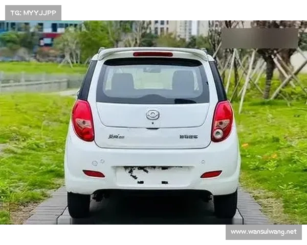 不到两万价也高,新能源汽车海马爱尚EV160,海马纯电动绿牌轿车 不到两万价也高,新能源汽车海马爱尚EV160,海马纯电动绿牌轿车